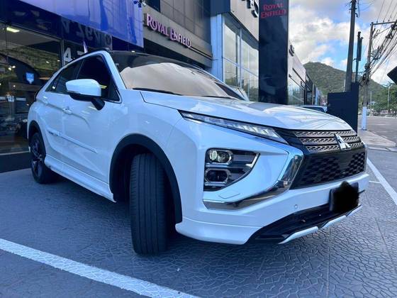 MITSUBISHI ECLIPSE CROSS 1.5 MIVEC TURBO GASOLINA HPE-S S-AWC CVT MITSUBISHI ECLIPSE CROSS 1.5 MIVEC TURBO GASOLINA HPE-S S-AWC CVT
